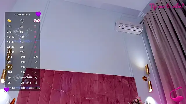 MayzzieのライブXXXチャット