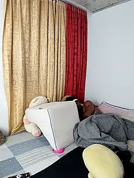 queemking Adlı Modelin Canlı XXX Sohbeti