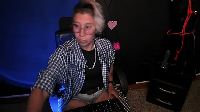 Kali_Panther: απευθείας συνομιλία ΧΧΧ