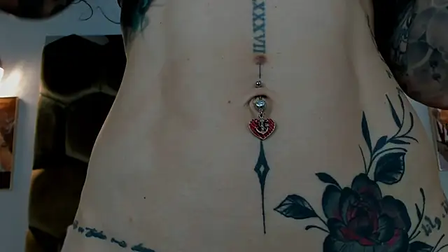 Mia_Reyesjs: онлайн-секс-чат