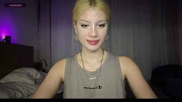 qualitybab Chat XXX in diretta