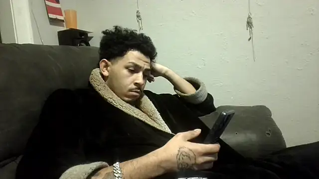 bigdickjojo69 Chat XXX in diretta