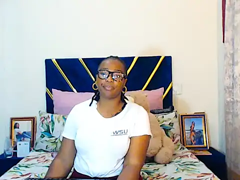 Chat +18 de veronica1xxx ao vivo