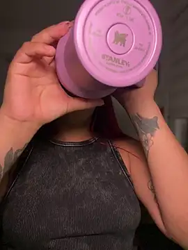 Zarahs_Blare1: онлайн-секс-чат