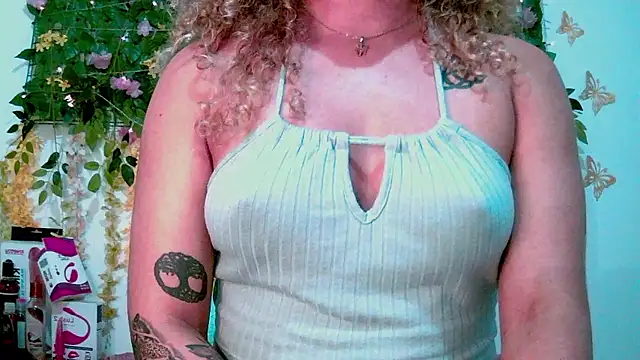 Chat +18 de Crysrus ao vivo