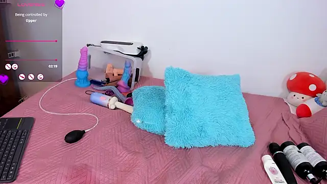 Онлайн чат XXX velvetxvicex