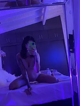 Chat XXX ao vivo de TweetiePieXXX