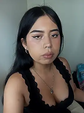 Emily_Cat18 Live XXX-chat