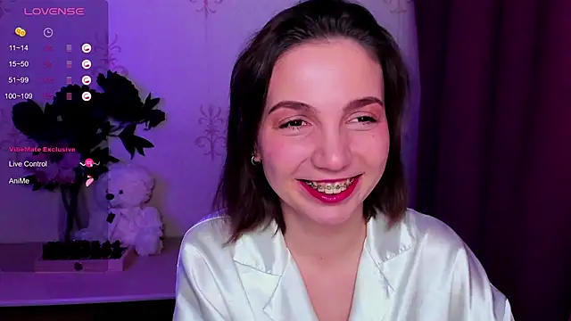 KindHazelHere_ Chat XXX in diretta