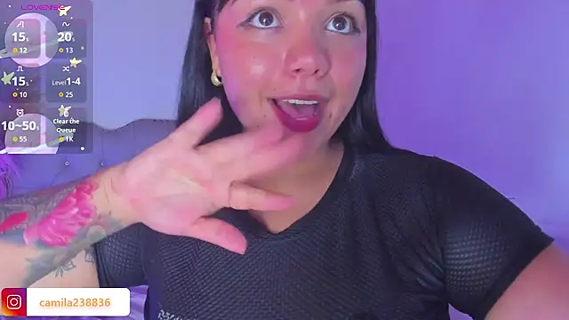 Chat +18 de _camilaa ao vivo