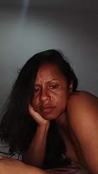 Chat +18 de Catherine_mature45 ao vivo