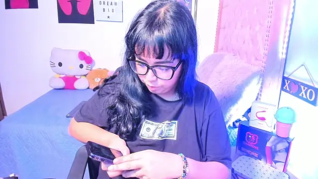 Chat +18 de LillyCandy ao vivo