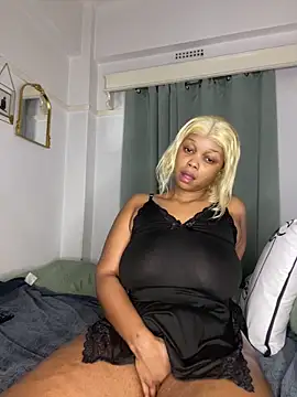 Queen_Tee23: вебкам-шоу