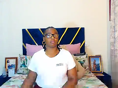 veronica1xxx Chat XXX in diretta