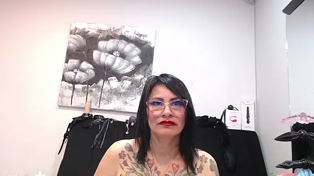 Chat +18 de DonnaJoness ao vivo