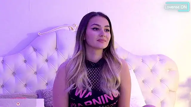 AniaKarenina Obrolan Langsung XXX