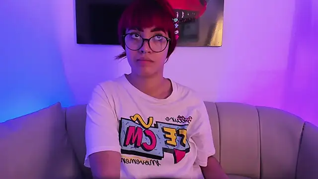 Taylor__Watson – Naživo XXX chat