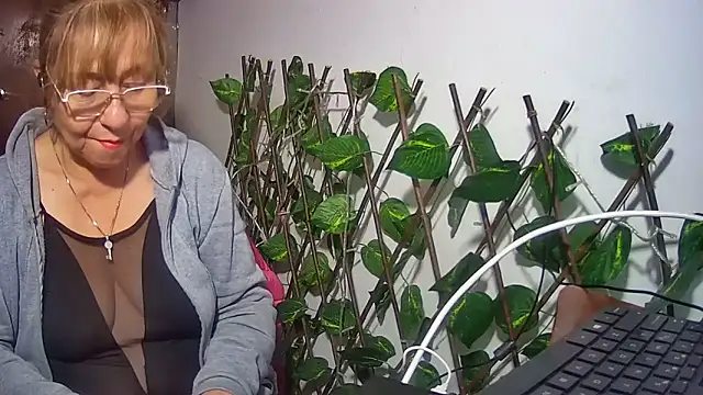 nicoltatiana_のライブXXXチャット