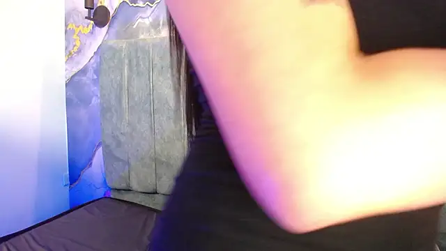 Chat +18 de Susy_thomson ao vivo