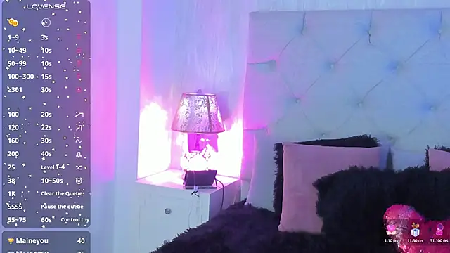 Онлайн чат XXX goth_tasha