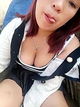 Melylyna Live XXX-Chat