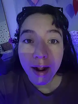 Chat +18 de annyaparis ao vivo