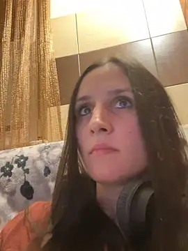 lora28love Chat XXX in diretta