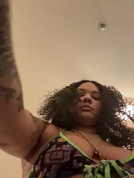 tastylolaaa 网络视讯表演