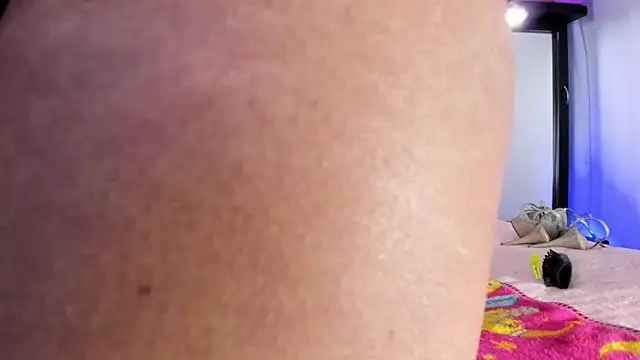 Chatroom XXX en direct de IvettePetit