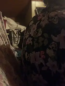 Ldnick69 Show in webcam