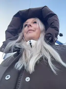 MerlinDave Live XXX-Chat