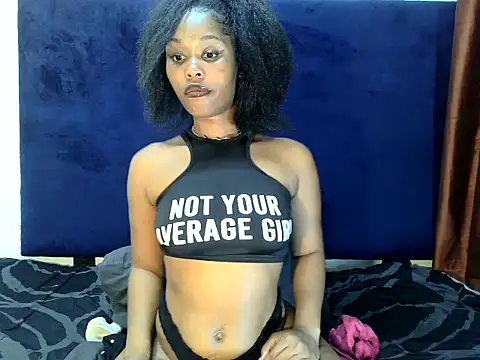 ReginaStar16 Show in webcam