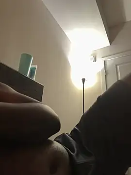 makeherfeelg's Live XXX Chat