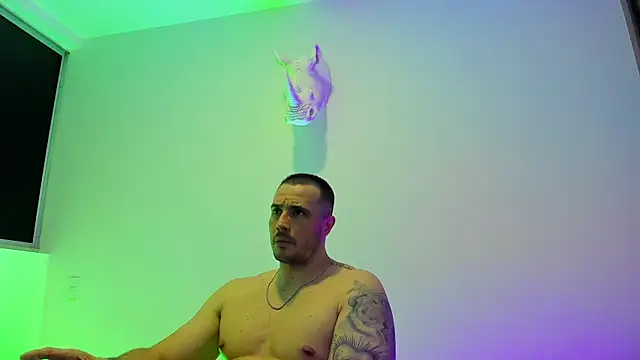 Dagoti Adlı Modelin Canlı XXX Sohbeti