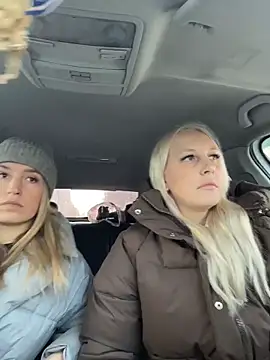 XXX chat uživo modela MerlinDave