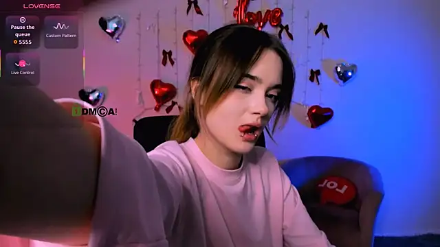 دردشة liana_kisses الجنسية المباشرة