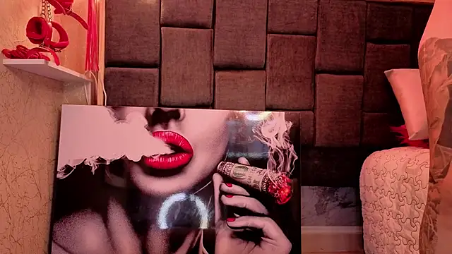 Pokazy przed kamerką – Im-Lola