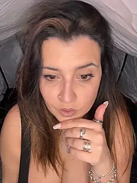 Novababy18 – webcam-show