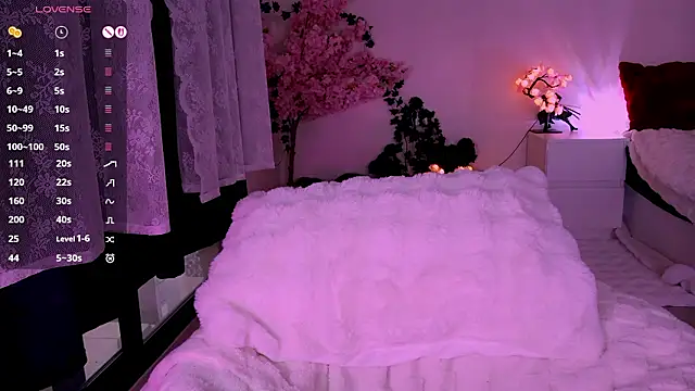 Lein_Bone live XXX chat