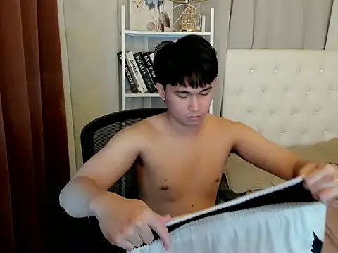 davincihugecock: онлайн-секс-чат