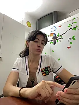 aphrodite_sexyのライブXXXチャット