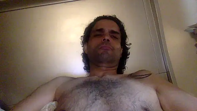 StuntingSpunMarine69 Adlı Modelin Canlı XXX Sohbeti