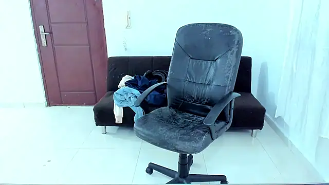 Chandler_ken Adlı Modelin Canlı XXX Sohbeti