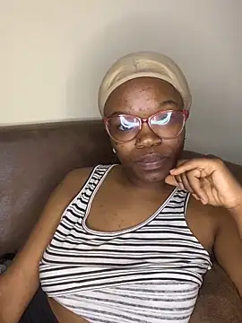 YummyMelanin117: απευθείας συνομιλία ΧΧΧ