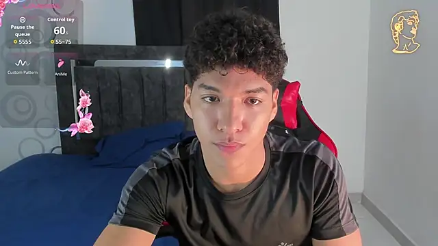 Maximiliano_Khalil Adlı Modelin Canlı XXX Sohbeti