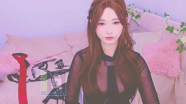 LongoriaEva élő XXX-chatje