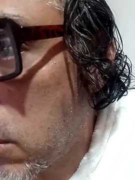 Big_vittollo Adlı Modelin Canlı XXX Sohbeti