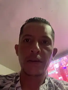 David_Great_Cock Adlı Modelin Canlı XXX Sohbeti