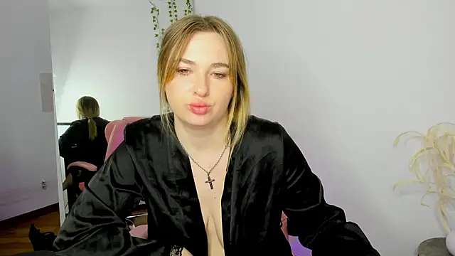 VladaHotxx's Live XXX Chat