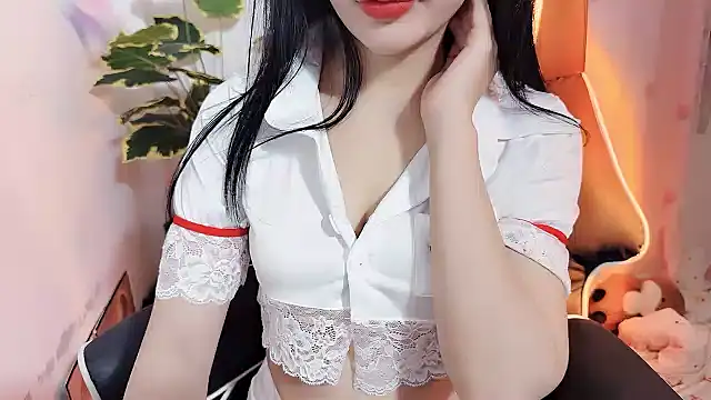 Bino119's Live XXX Chat